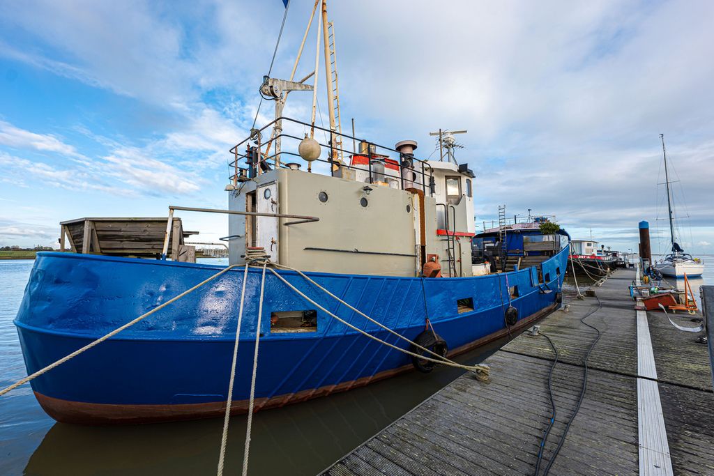 Property photo 1 of 24