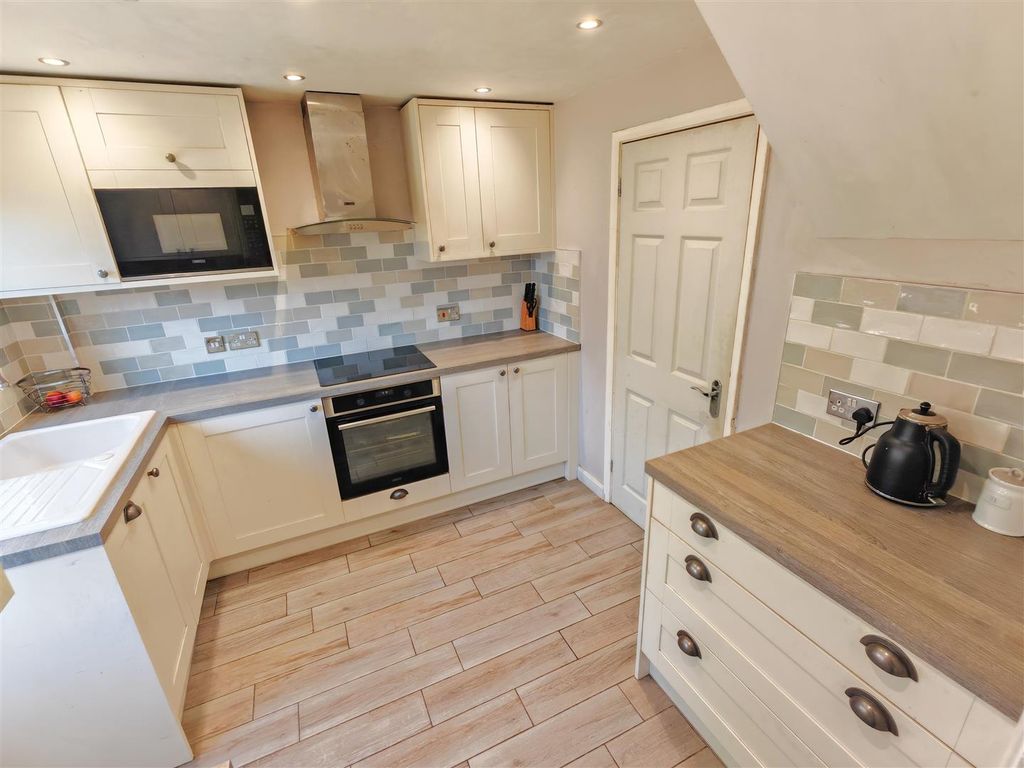 Property photo 2 of 30 8.Jpg