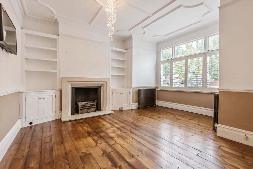 Property photo 2 of 11 387534 (2)