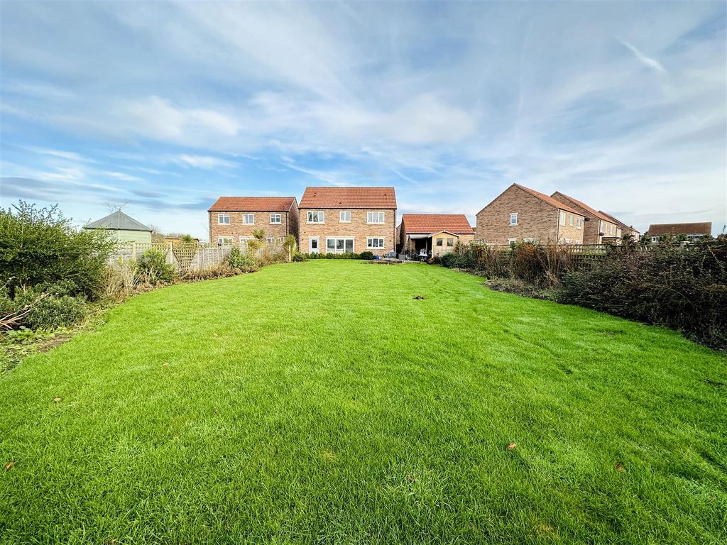 Property photo 2 of 31 Rear1.Jpg