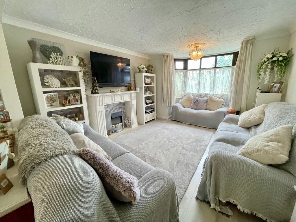 Property photo 3 of 22 1014142