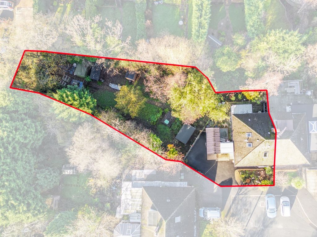 Property photo 2 of 23 Picture No. 28