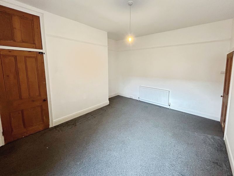 Property photo 2 of 5 Photo 6