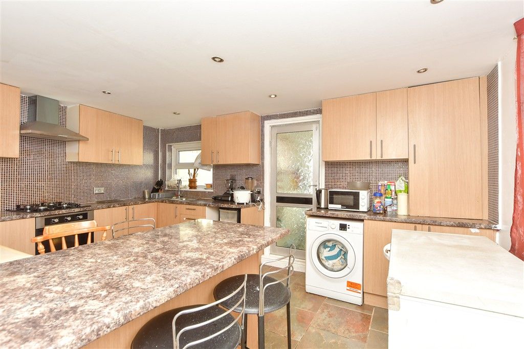 Property photo 2 of 7 Kitchen/Diner