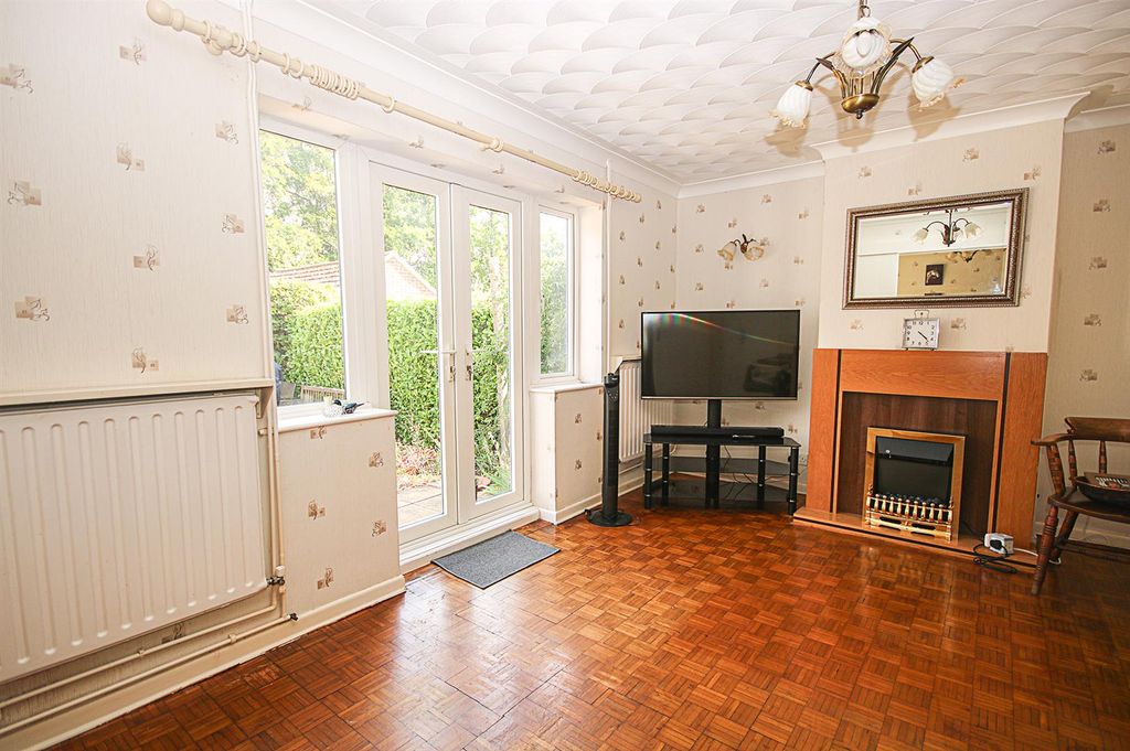 Property photo 3 of 13 Img_9049.Jpg