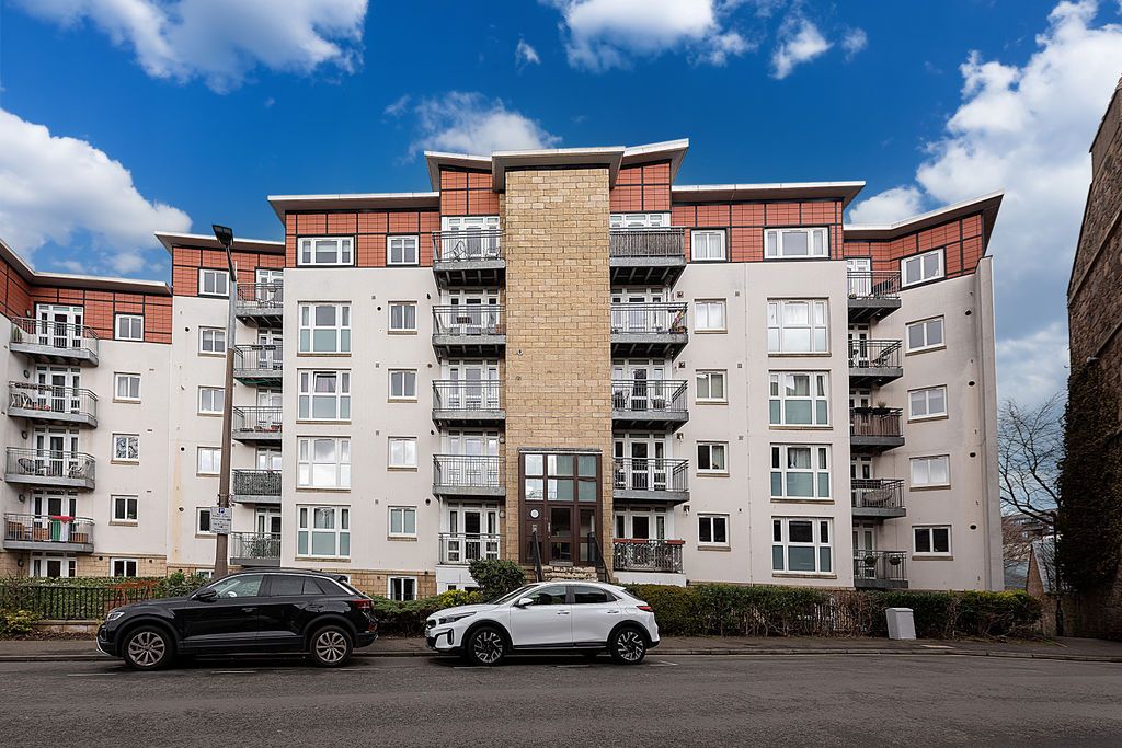 Property photo 1 of 25 External