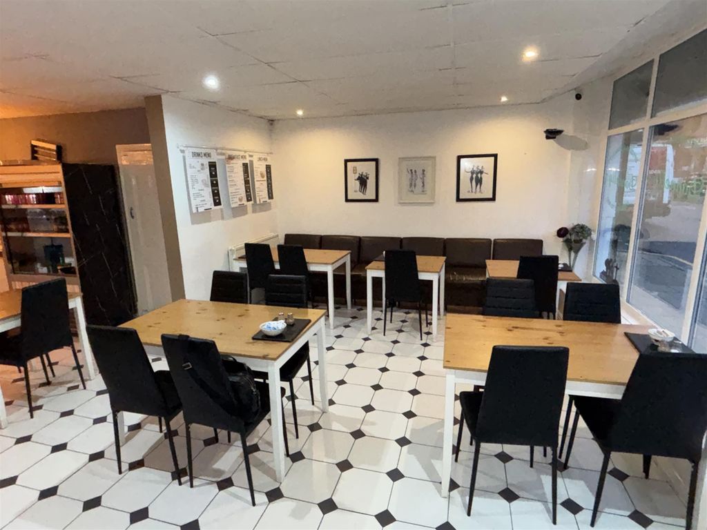 Property photo 3 of 7 Photo 2