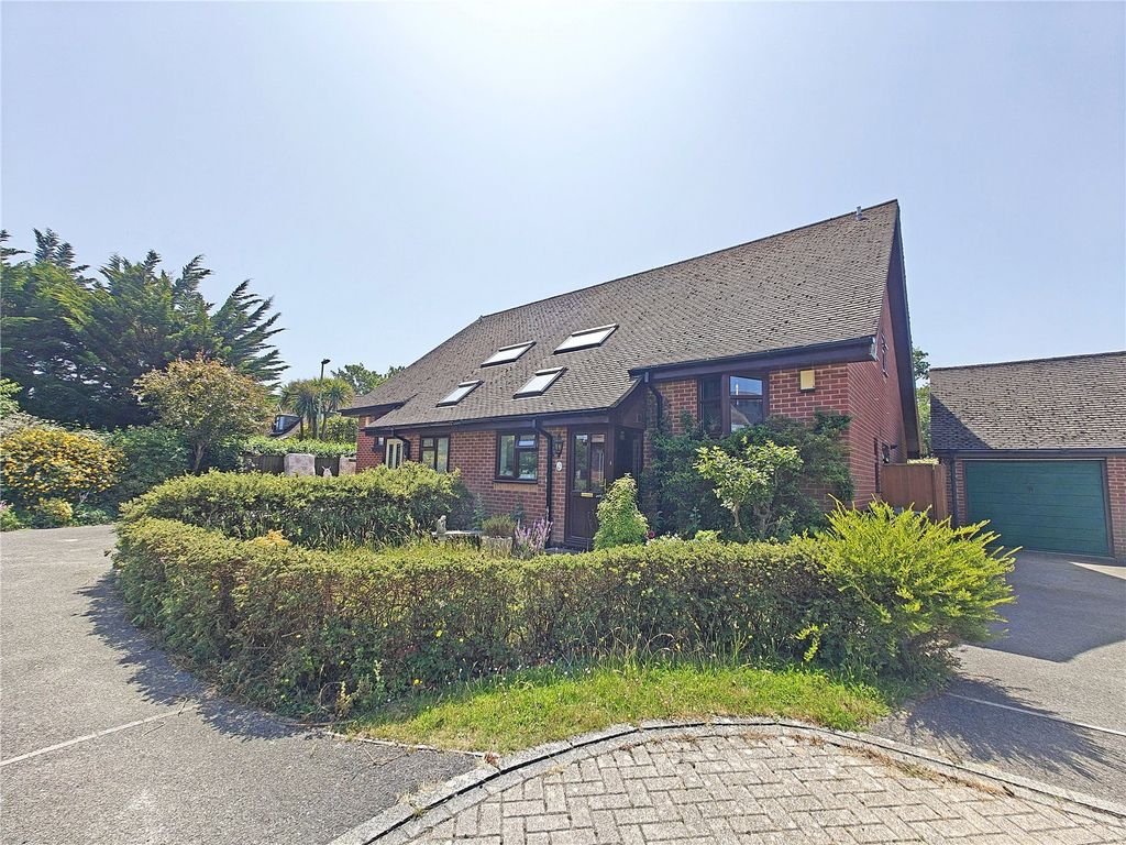 Property photo 1 of 22 Picture No. 23