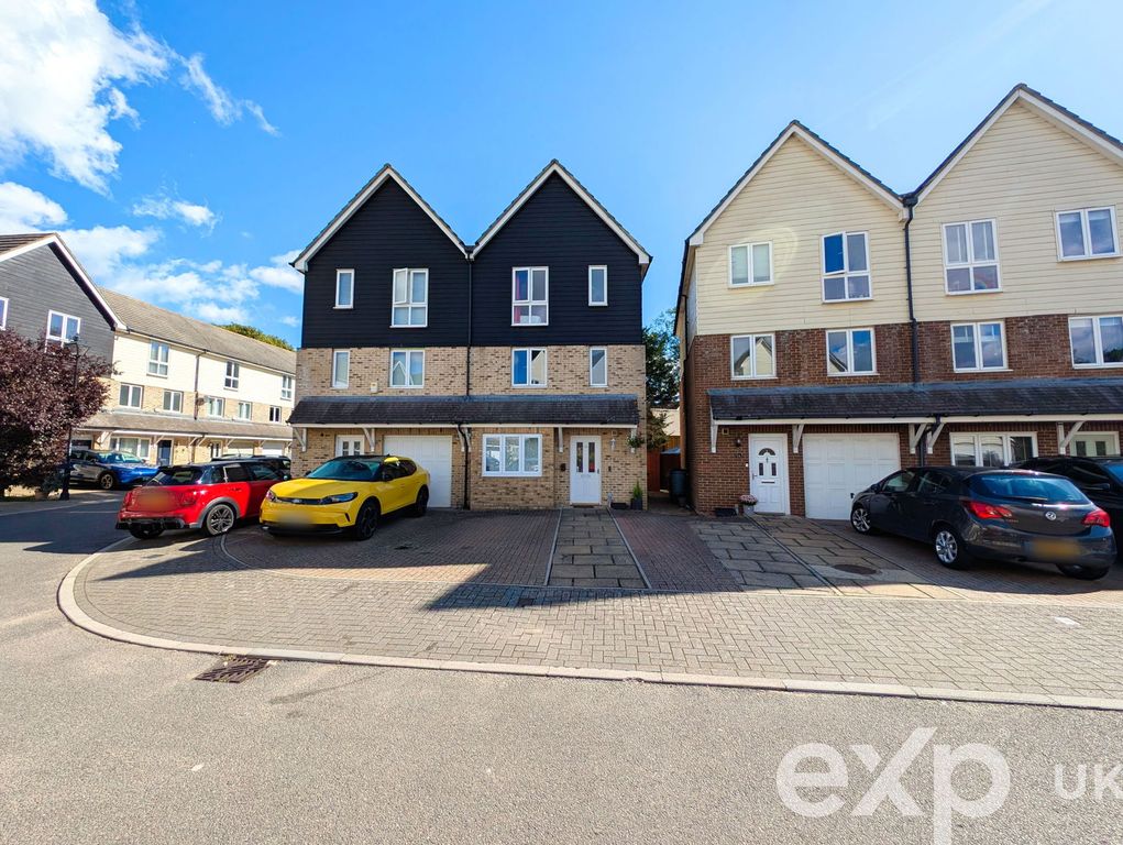 Property photo 1 of 30