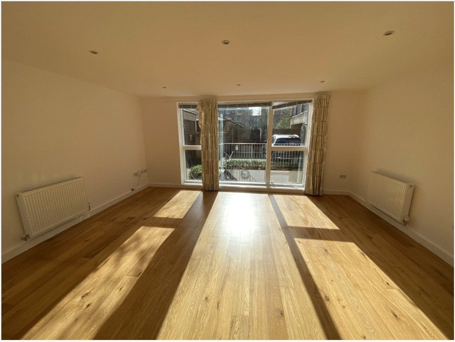 Property photo 3 of 9 Picture No. 33
