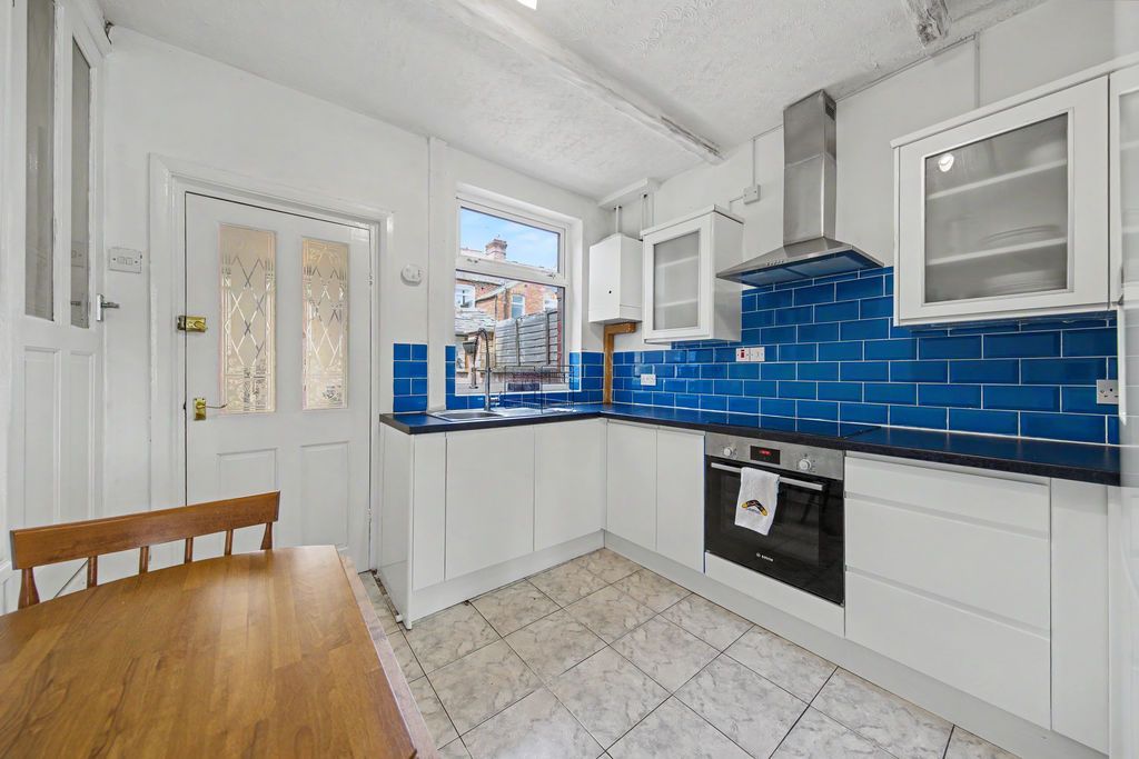 Property photo 3 of 23 Kitchen Diner