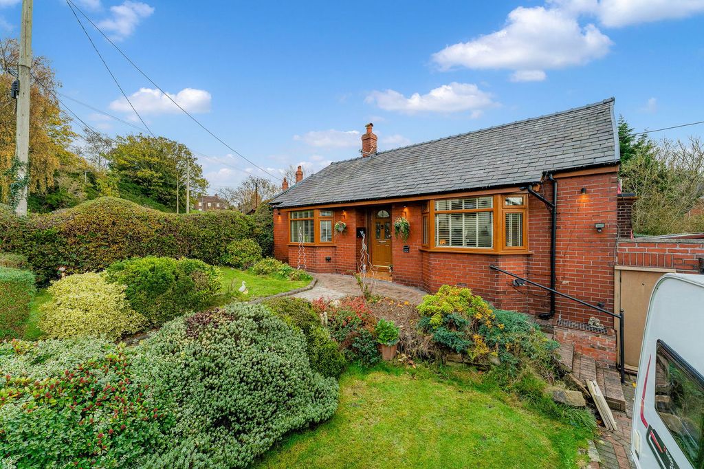 Property photo 3 of 49