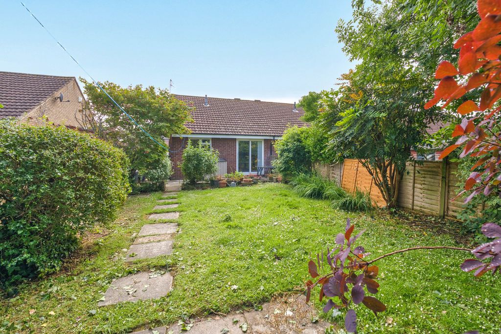 Property photo 3 of 12 Photo 2