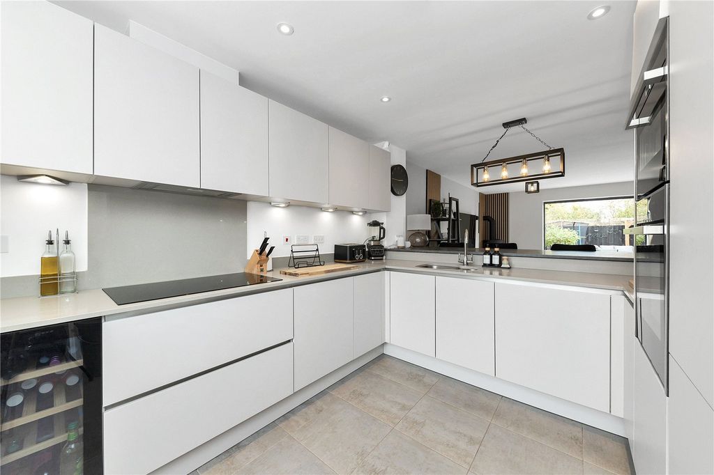 Property photo 3 of 17 Picture No. 03