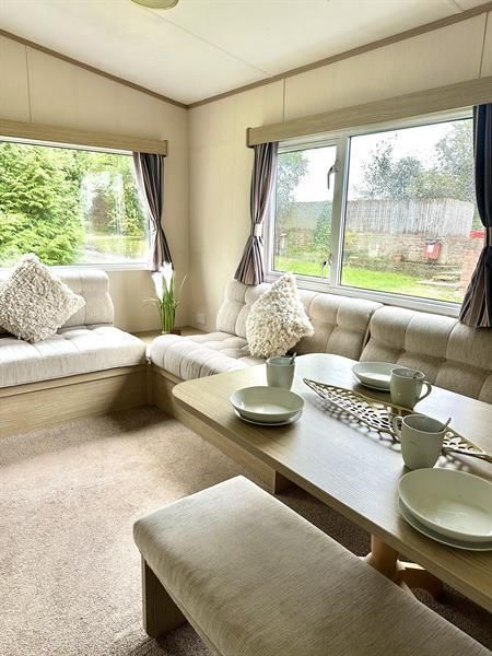 Property photo 1 of 5 Rawcliffe Hall - Carnaby-Accord-32995