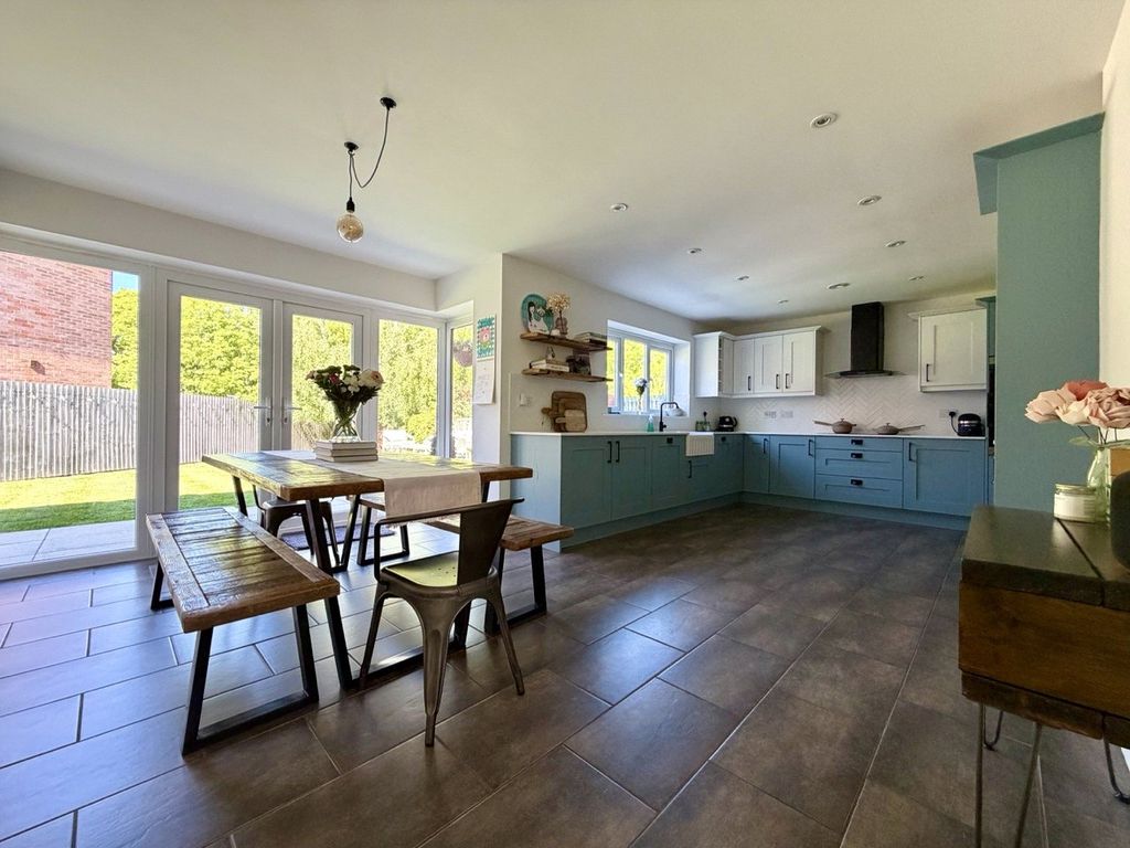 Additional image 11 of 5 bed detached house for saleClos Belyn, Llandudno Junction, Conwy LL31
