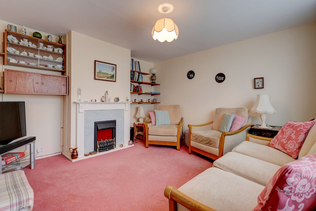 Property photo 2 of 13 Picture No. 21