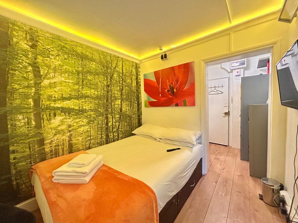 Property photo 2 of 6 Image