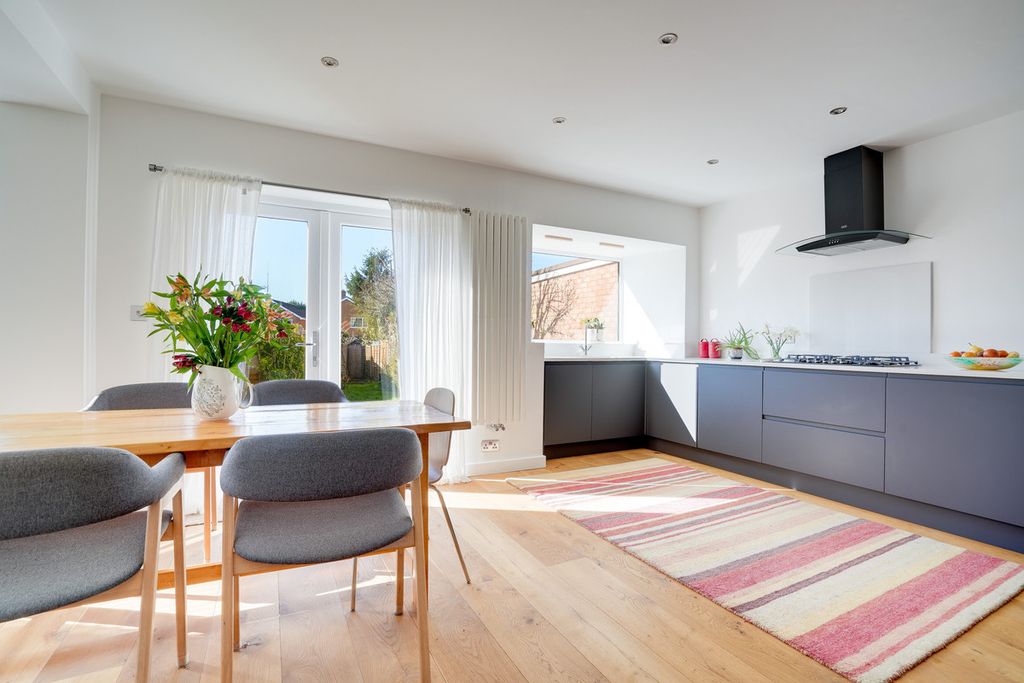 Property photo 3 of 25