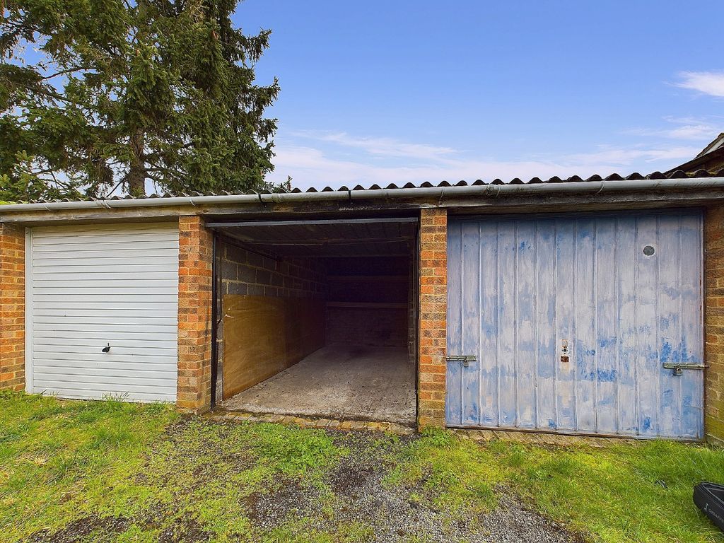 Property photo 1 of 5 3091890