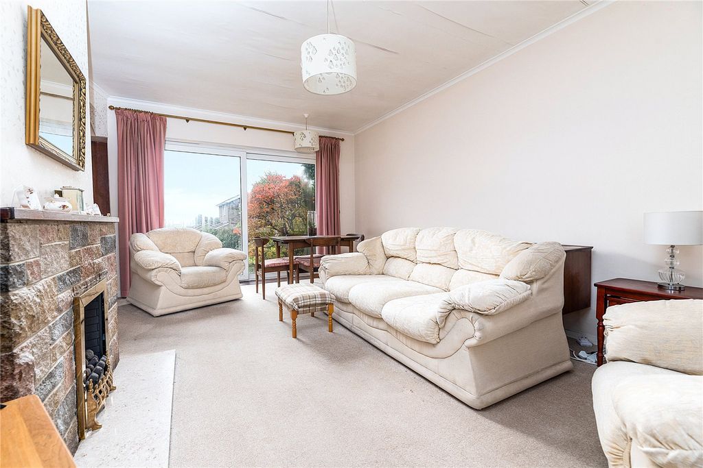 Property photo 2 of 17 Picture No. 13
