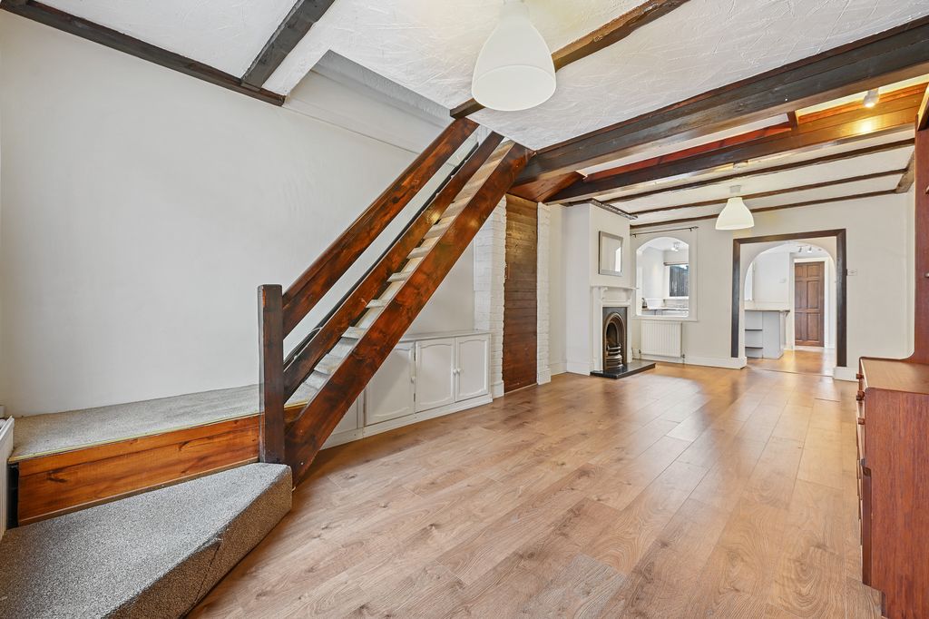 Property photo 3 of 15 Image