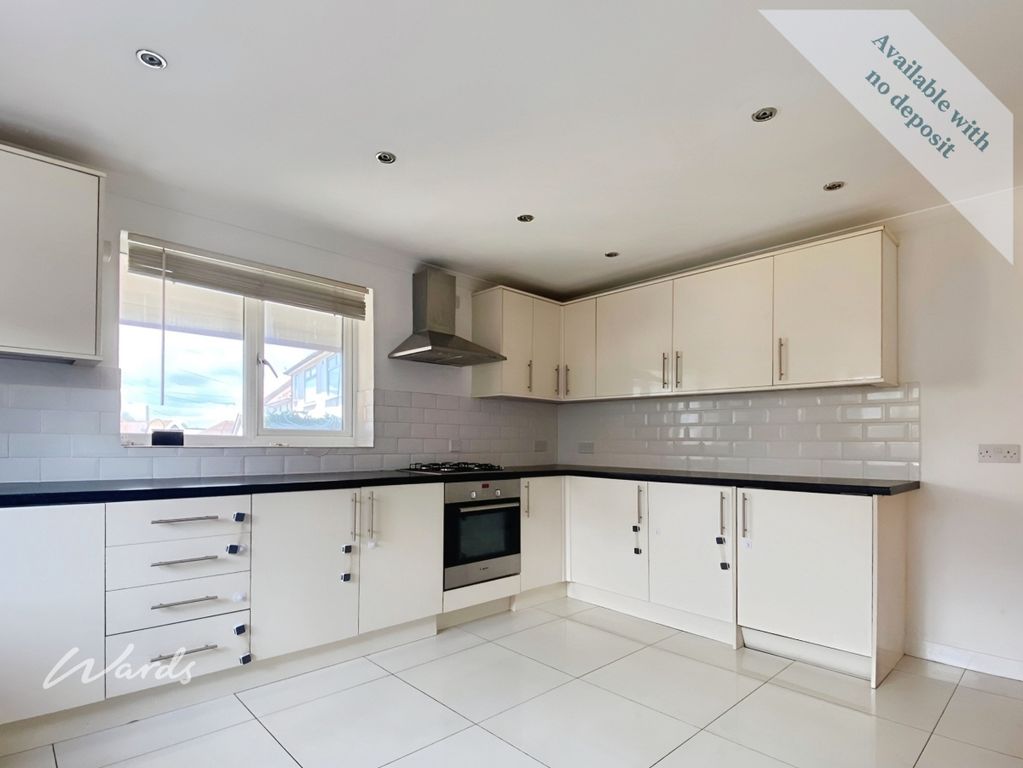 Property photo 2 of 10 Kitchen