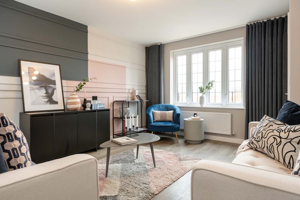 Property photo 3 of 12