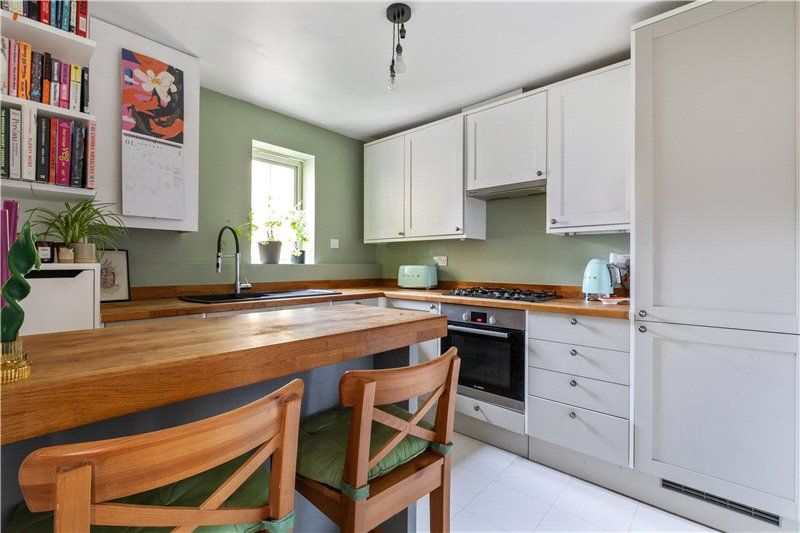 Property photo 3 of 12 Picture No. 11