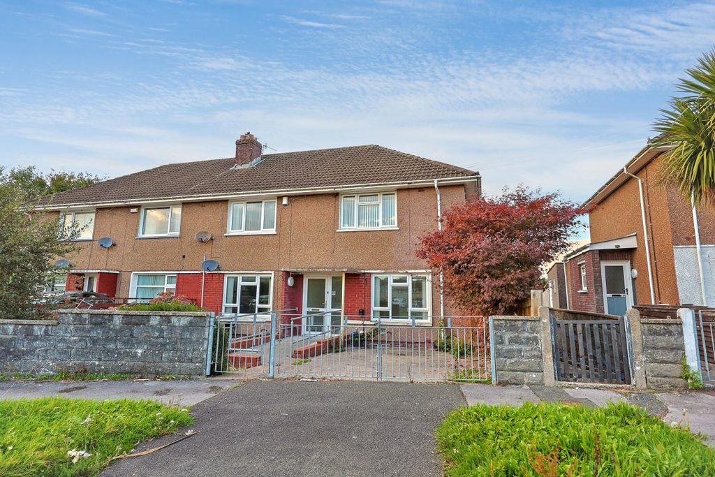 Property photo 1 of 6