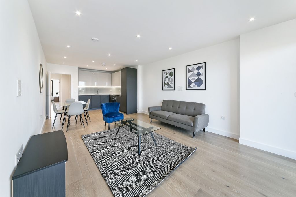 Property photo 1 of 9 Living Area