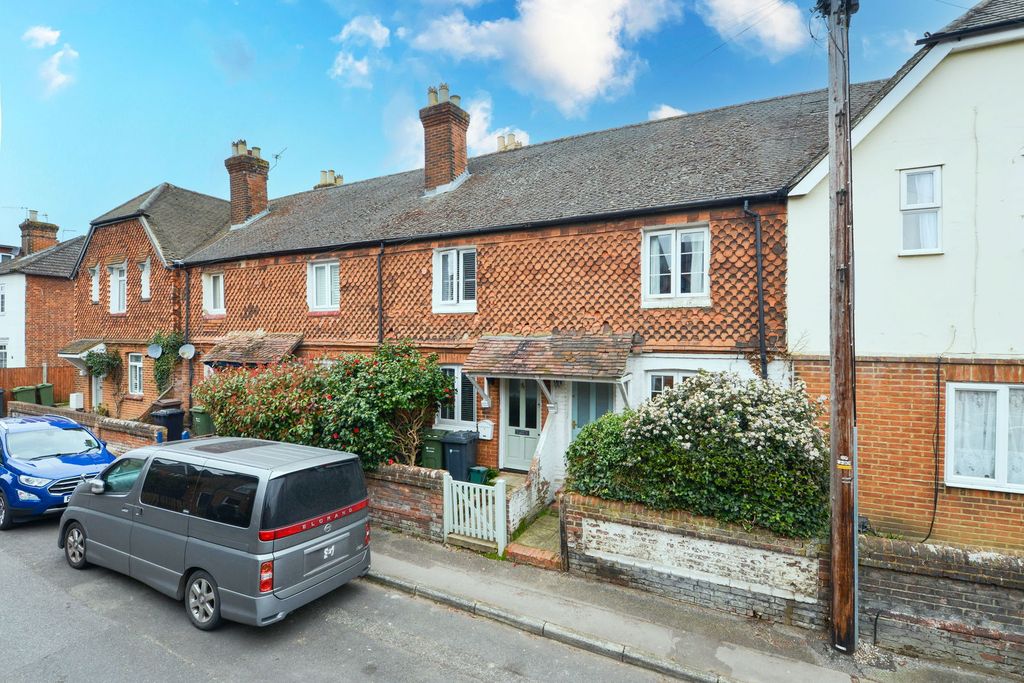 Property photo 1 of 9