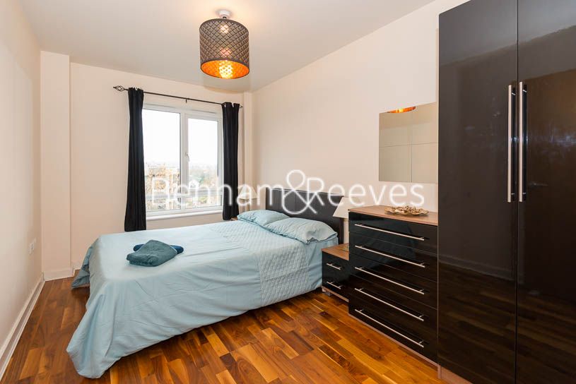 Property photo 3 of 8