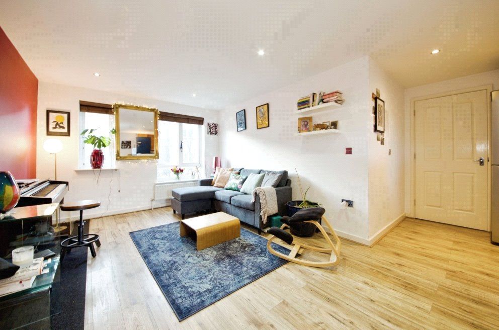 Property photo 2 of 7 Picture No. 03