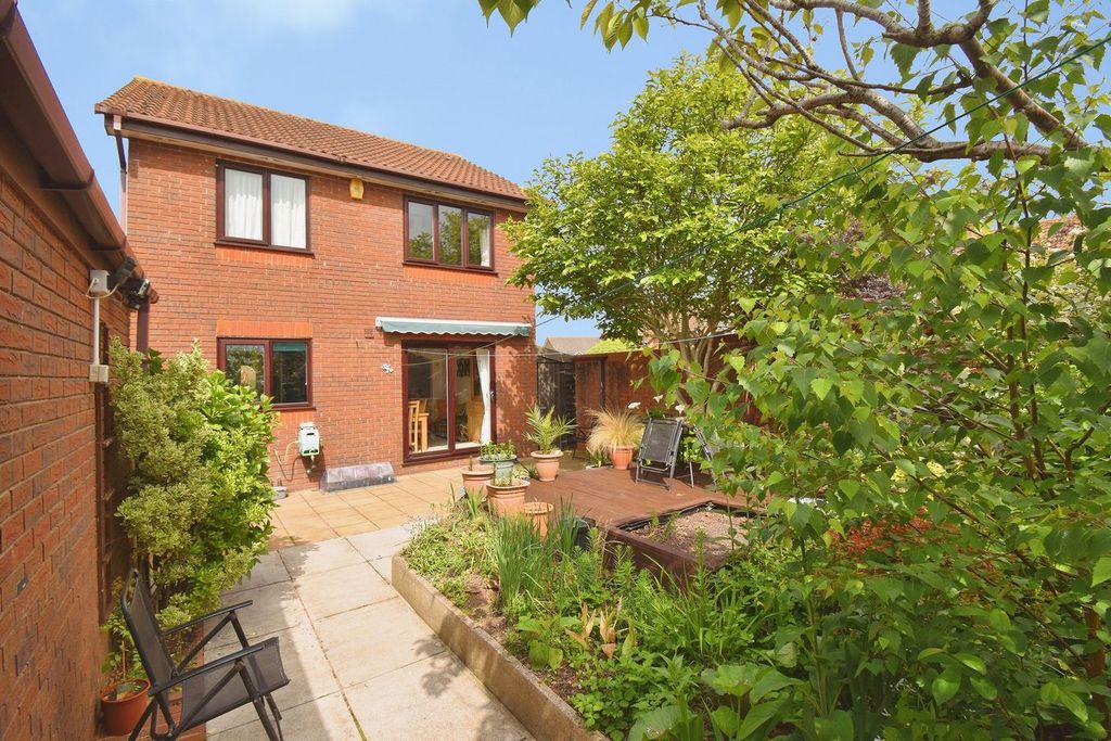 Property photo 3 of 14