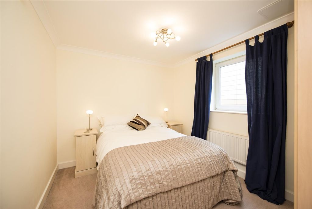 Property photo 3 of 5 P (3).Jpg