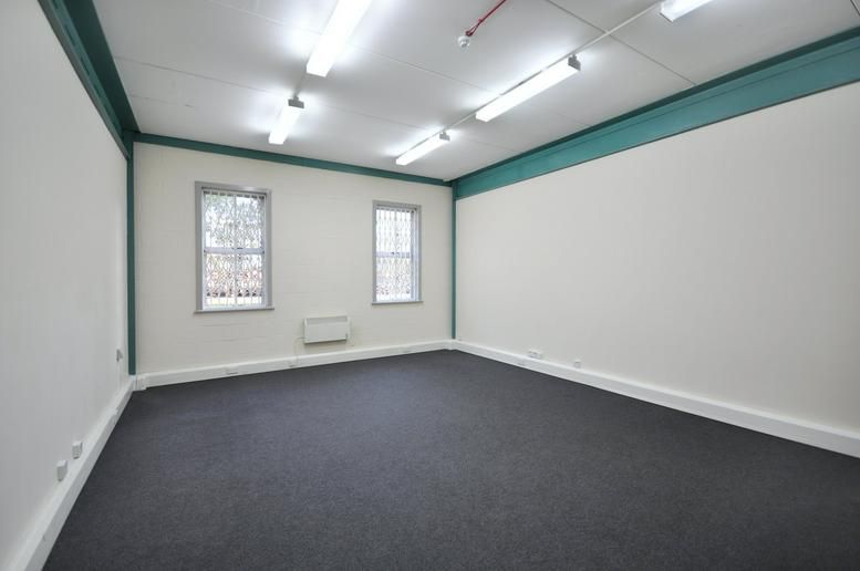 Property photo 3 of 5