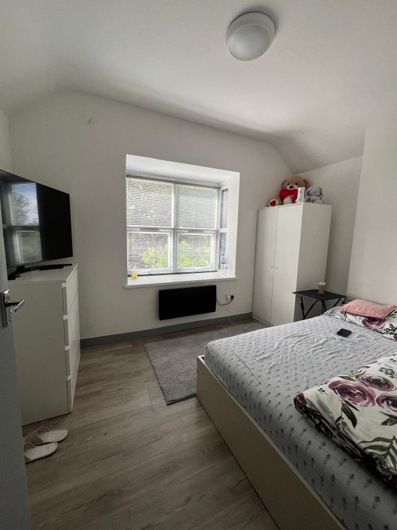 Property photo 2 of 4