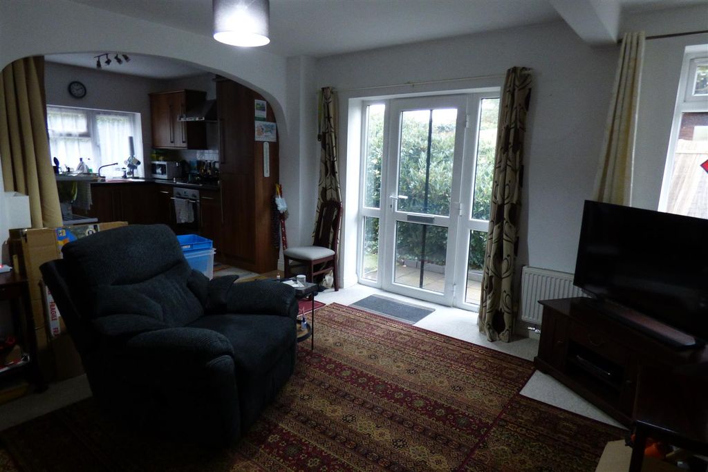 Property photo 2 of 6 P1410158.Jpg