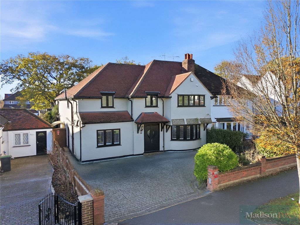 Property photo 1 of 38 Picture No. 07