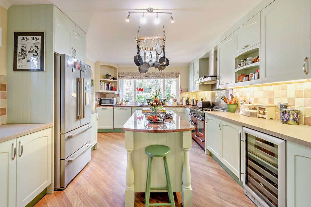 Additional image 31 of 5 bed detached house for saleBirches Lane, Gomshall GU5