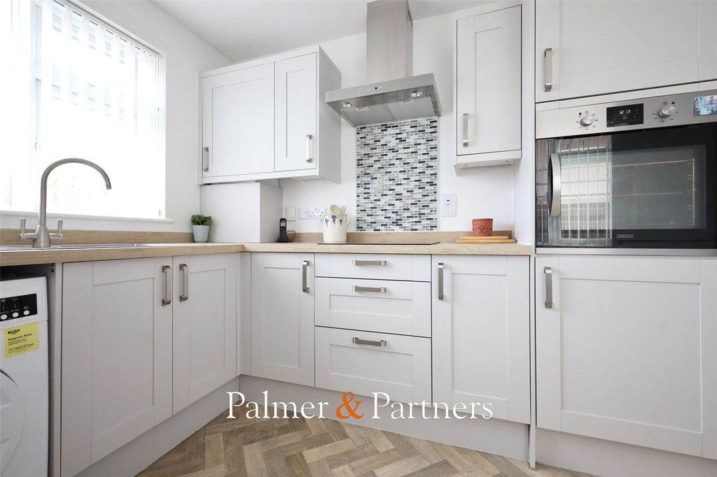 Property photo 2 of 13 Picture No. 06