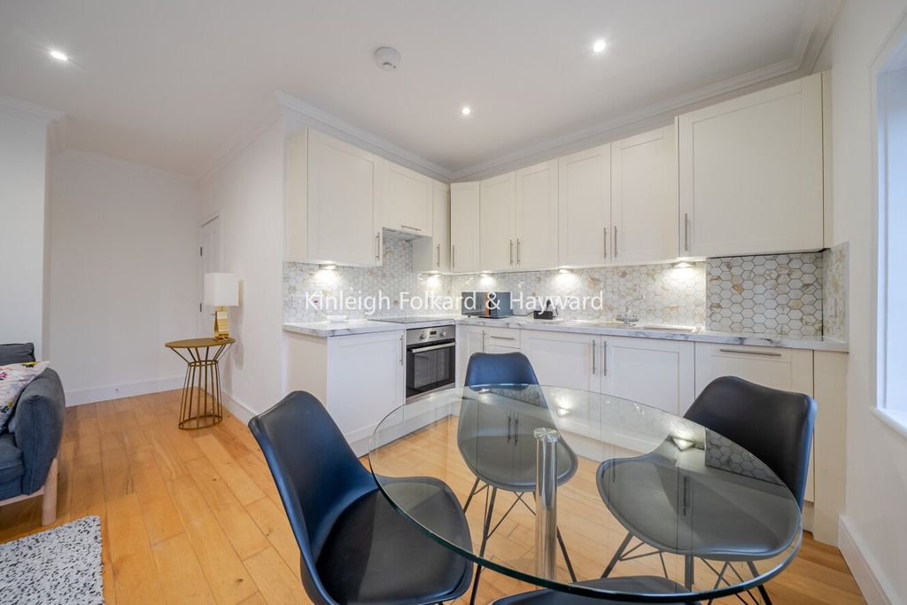 Property photo 2 of 10 Picture No. 08