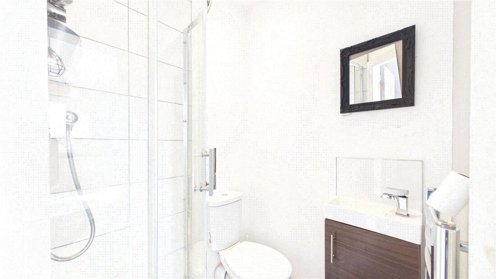 Property photo 2 of 12 Picture No. 01