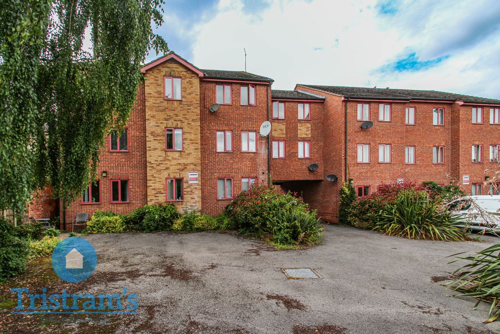 Property photo 3 of 13 Img_7091
