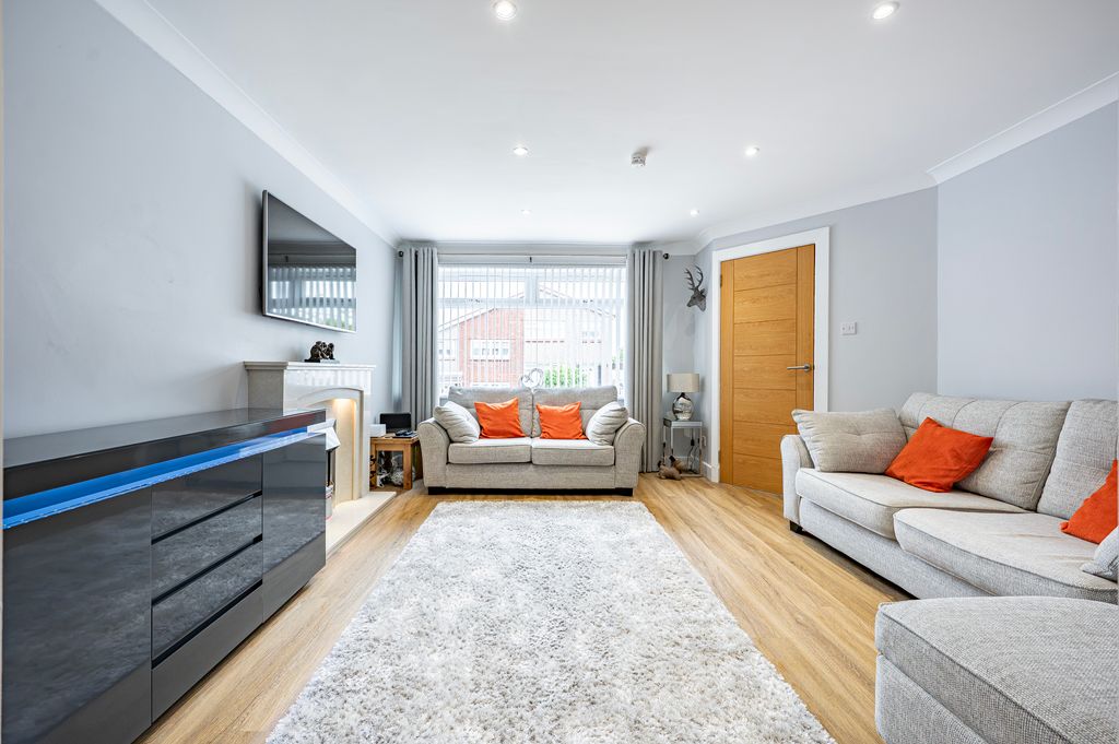 Property photo 2 of 55