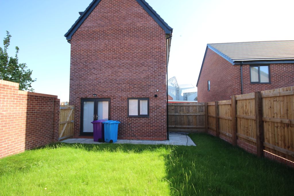 Property photo 2 of 2