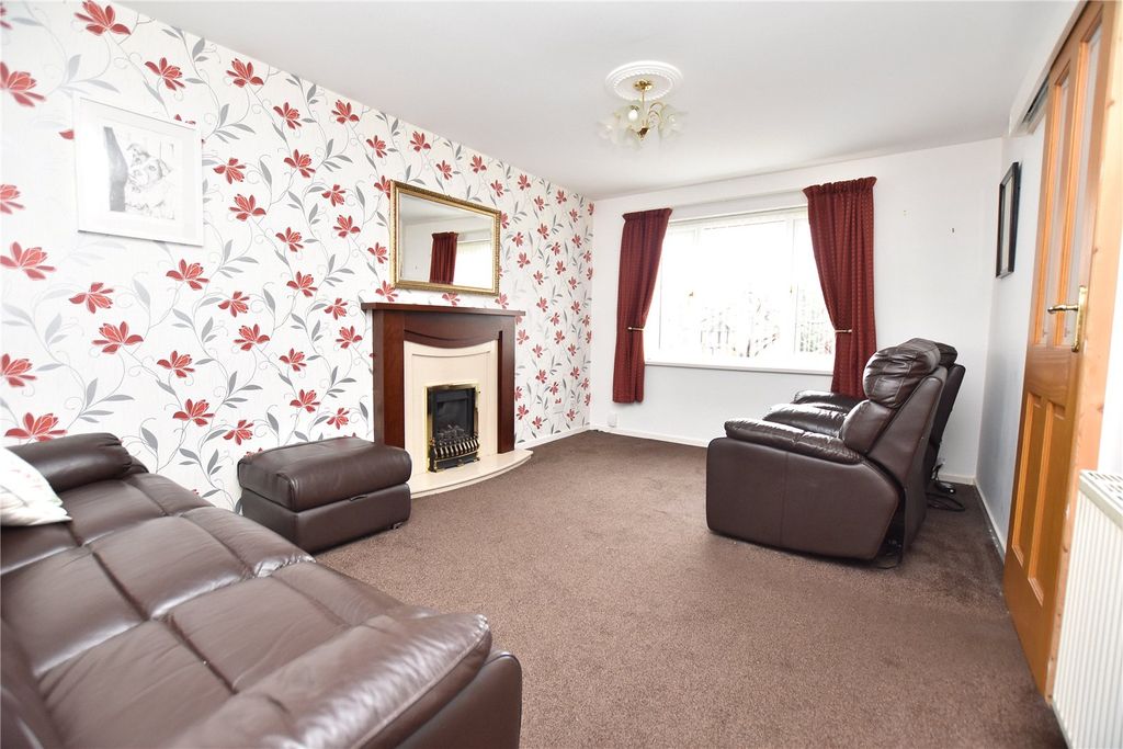 Property photo 3 of 19 Picture No. 10