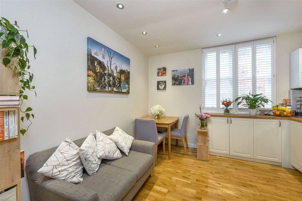 Property photo 1 of 14 Picture No. 08
