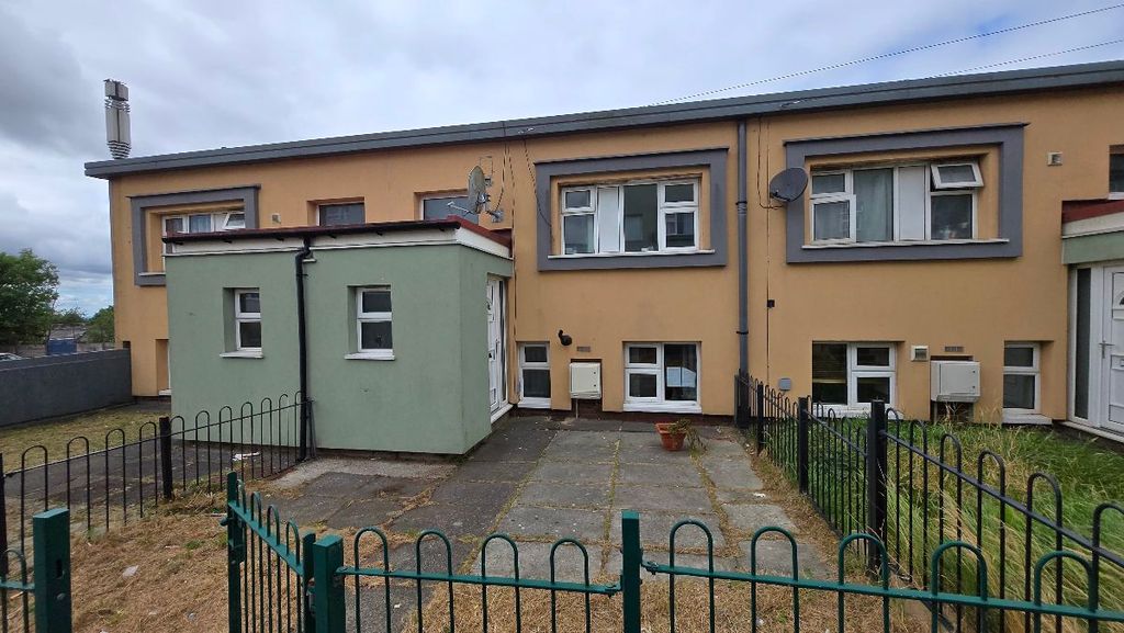 Property photo 1 of 22